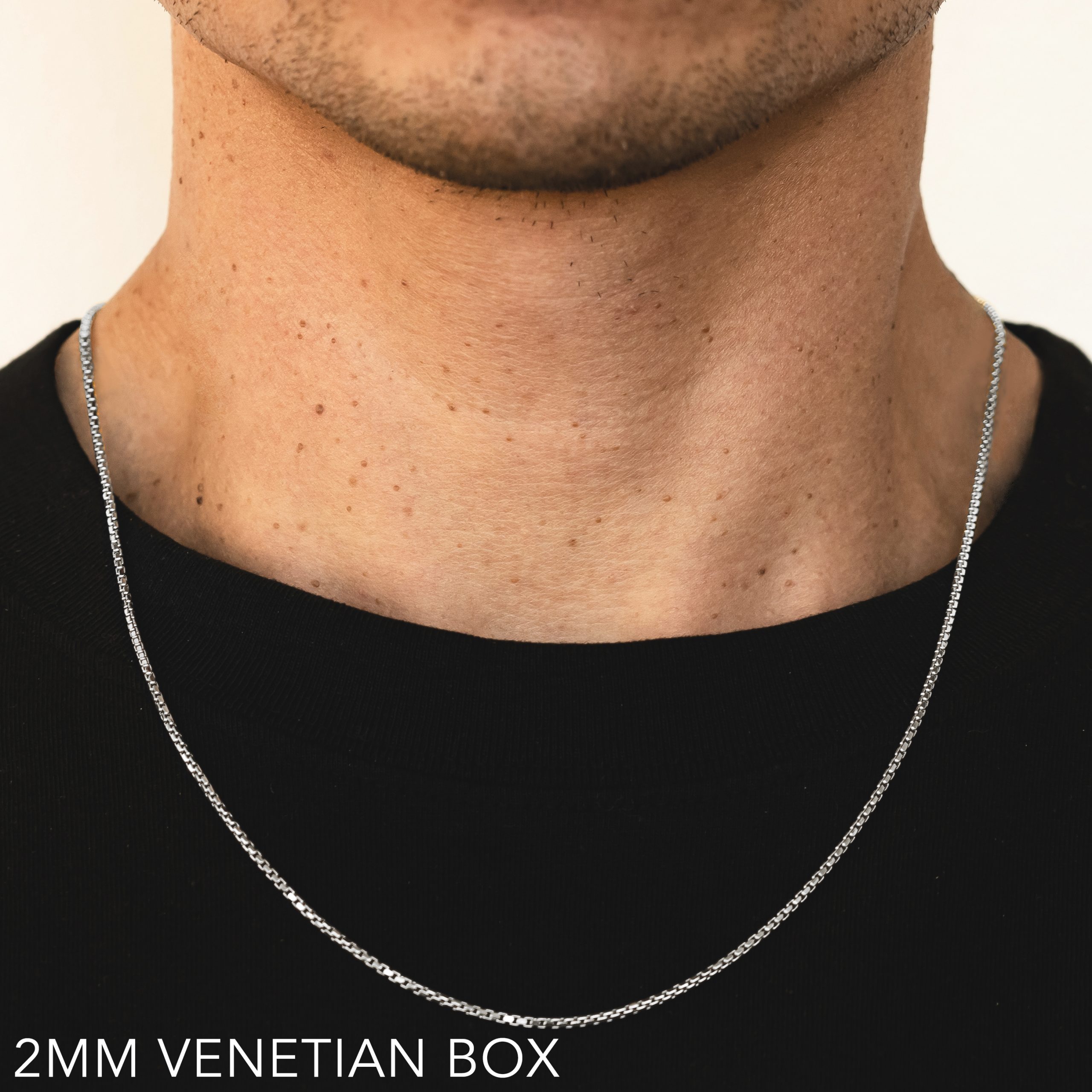 14k 2mm White Gold Venetian Box 24"