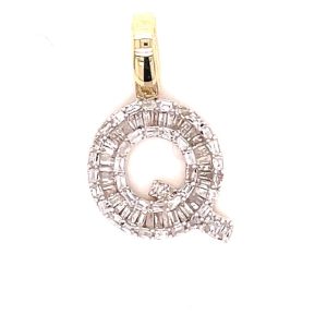 10k 0.47ct Charm "initial Q"