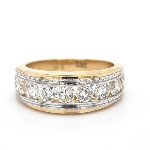 14K DIAMOND 2.30 CT MENS RING (9 STONES TOTAL)