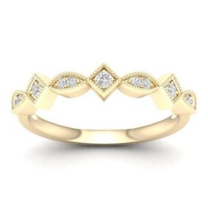 10K DIAMOND 0.06 CT RING